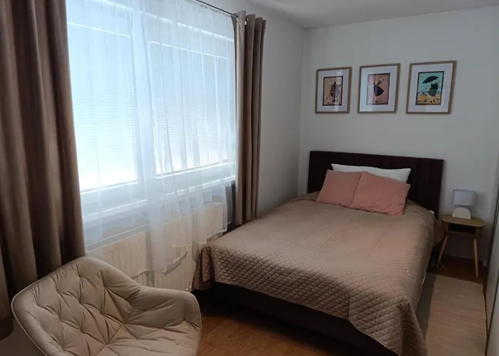 S Parkovanim, Balkonom, Klimatizaciou, Free Parking * Μπρατισλάβα