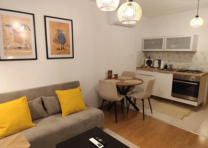 Apartmán S Parkovanim, Balkonom, Klimatizaciou, Free Parking Bratislava