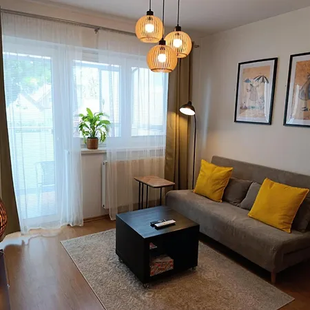 S Parkovanim, Balkonom, Klimatizaciou, Free Parking *