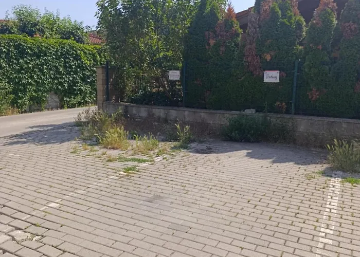 S Parkovanim, Balkonom, Klimatizaciou, Free Parking